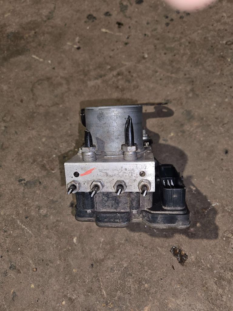 ABS POMP JAGUAR XE, Auto-onderdelen, Niet ingevuld, Gebruikt, Niet ingevuld, Ophalen of Verzenden