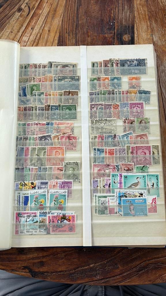 Album met Midden-Oosten - lees onder welke landen gestempeld, Verzenden, Buitenland