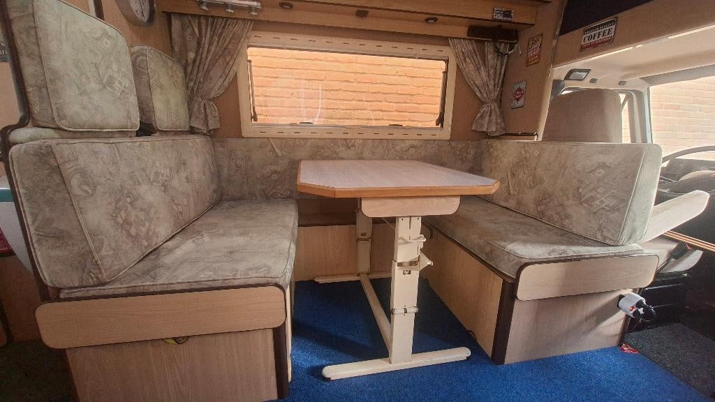 Caravans And Camping Chamail