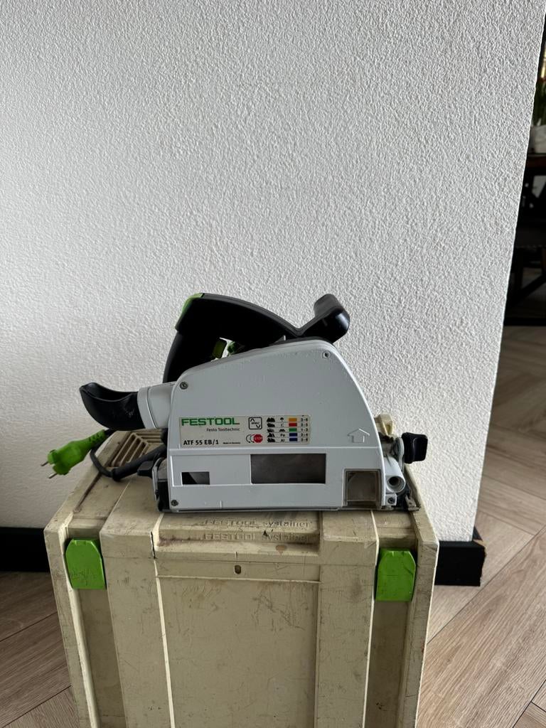 Festool atf 55 EB invalzaag, Doe-het-zelf en Verbouw, Gereedschap | Zaagmachines, Ophalen, Gebruikt, Invalzaag, 30 tot 70 mm