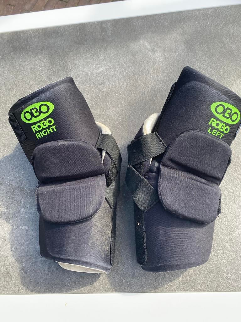 Obo Robo elleboogbeschermers, Sport en Fitness, Ophalen, Zo goed als nieuw
