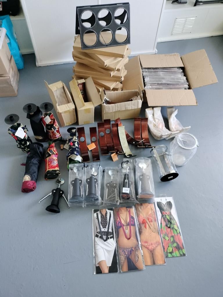 Grote partij diverse wijn accessoires. Nieuw/in verpakking, Ophalen, Nieuw