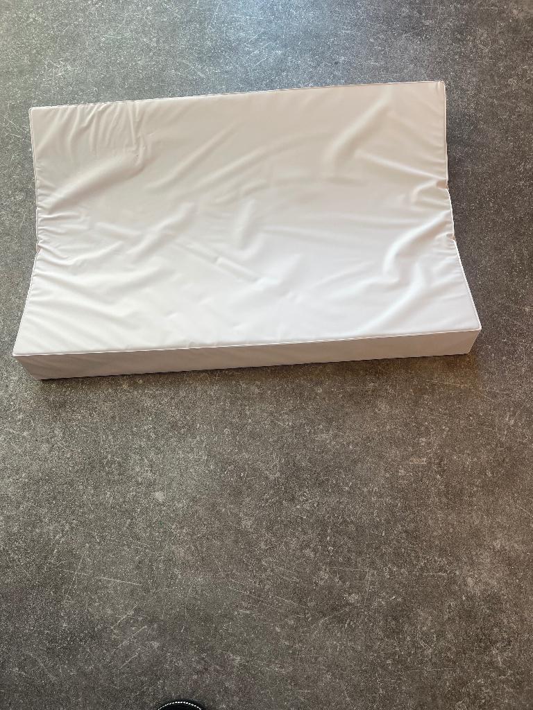 Nieuw aankleedkussen, Ophalen of Verzenden, Nieuw, Aankleedkussen