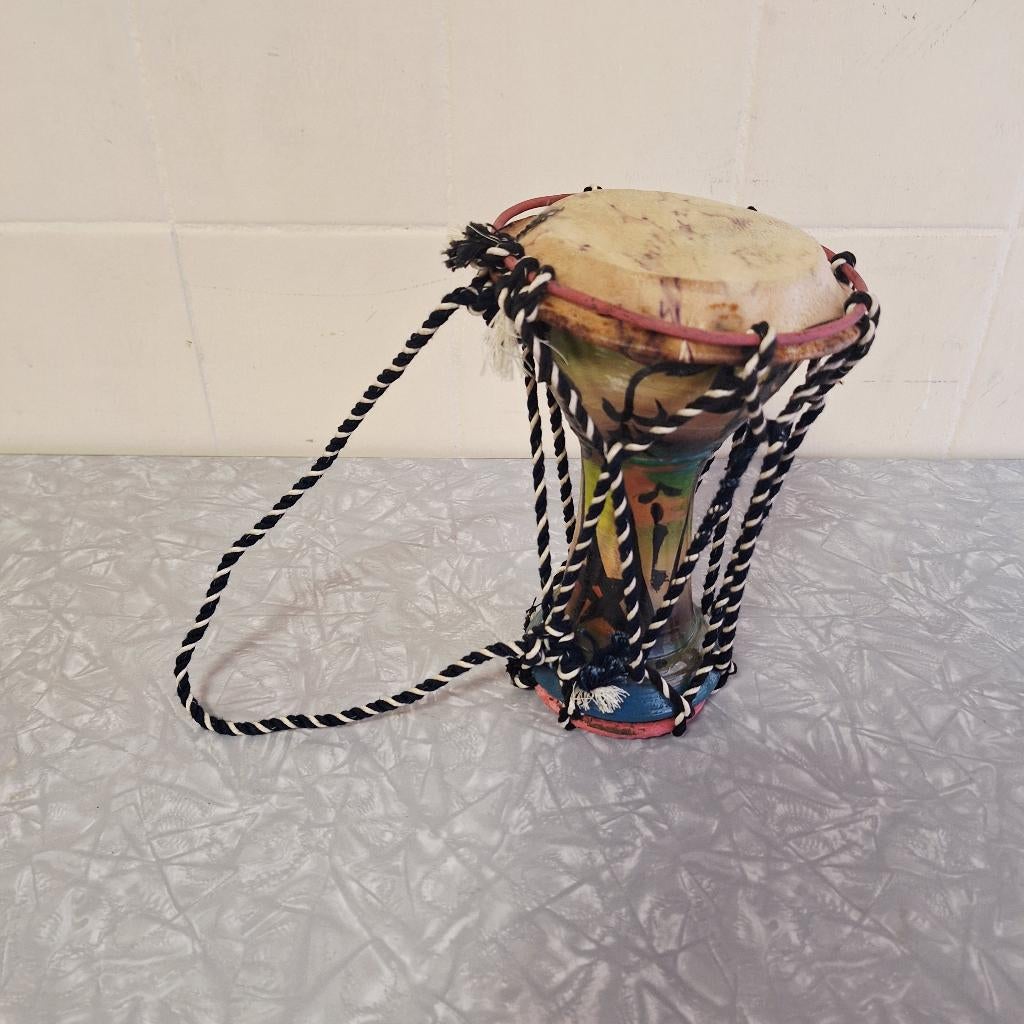 Kleine Afrikaanse Djembe / Trommel van Keramiek, Muziek en Instrumenten, Percussie, Gebruikt, -, -, Ophalen of Verzenden