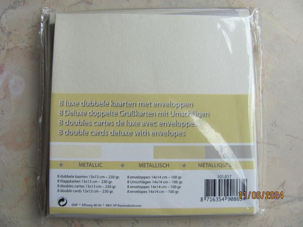 NIEUW dubbel metallic LUXE gekleurd KAARTEN vierkant ENVELOP, Ophalen of Verzenden, Nieuw, Overige thema's, Blanco kaart of Basiskaart
