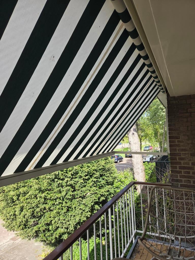 Luxaflex zonnescherm 4 meter - Gratis af te halen Leiderdorp, Ophalen