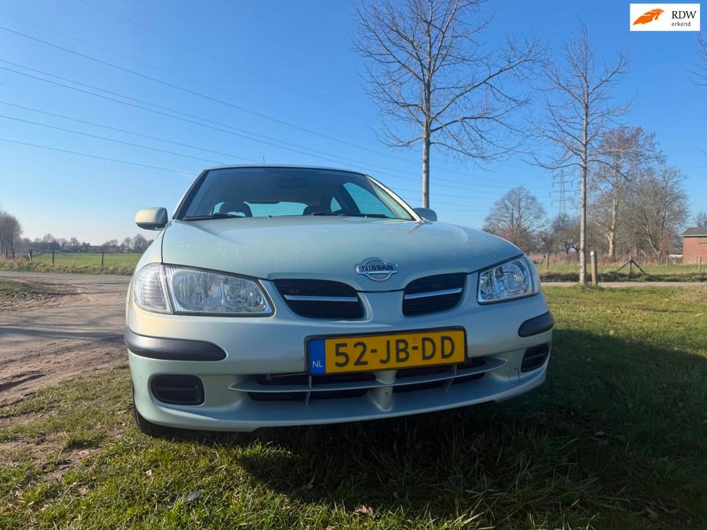 Nissan Almera 1.8 Comfort, Auto's, Nissan, Stof, Gebruikt, 4 cilinders, Origineel Nederlands