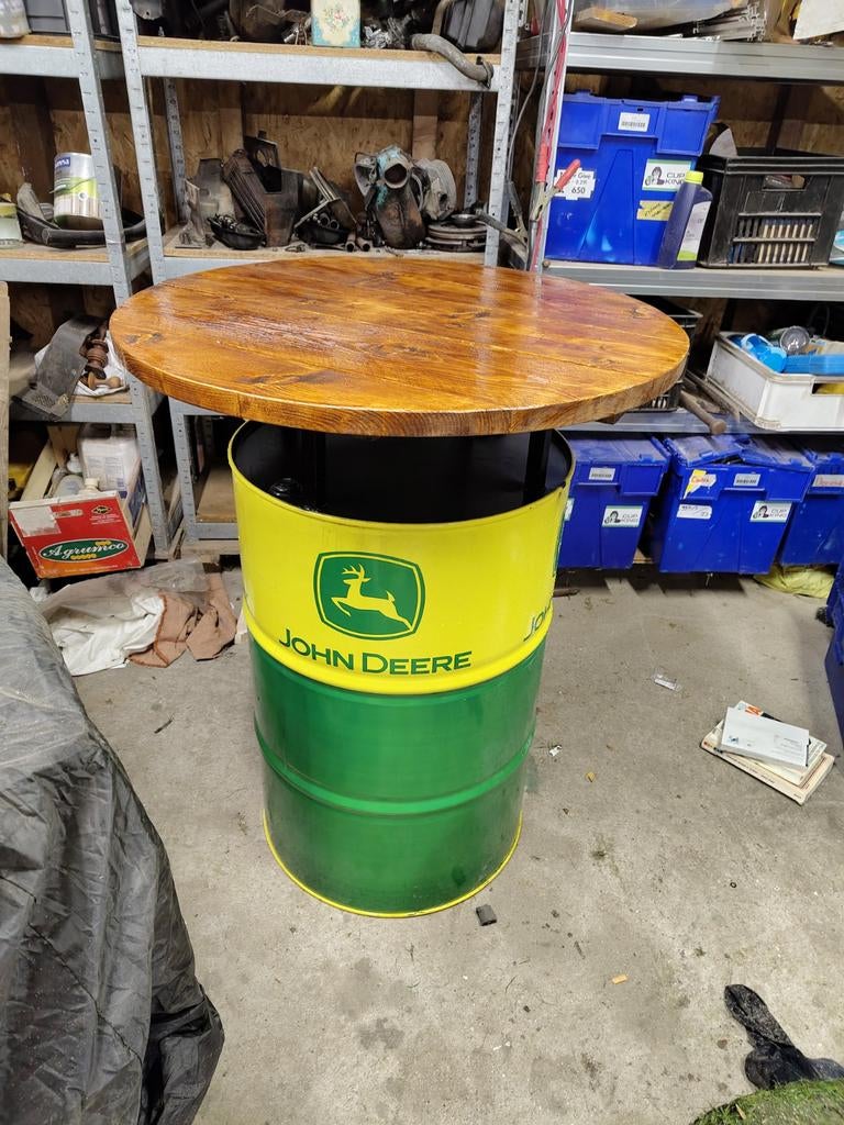 Statafel John Deere oliedrum met houten blad, Ophalen