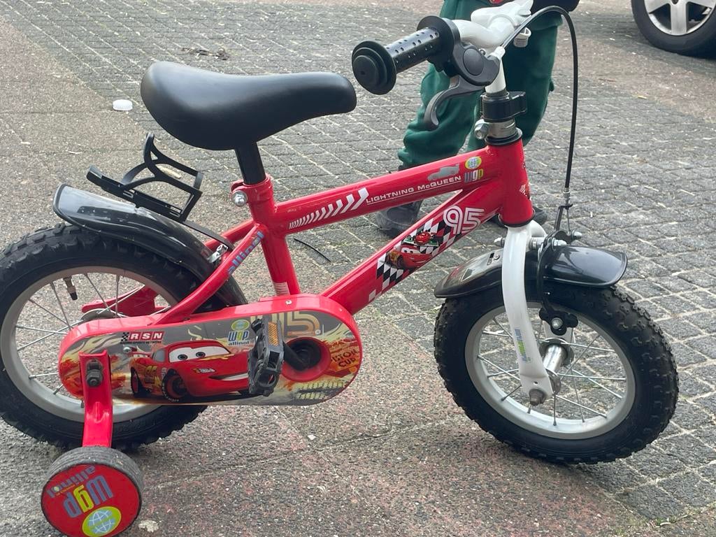 Cars Kinderfiets met zijwieltjes - Bliksem McQueen, Fietsen en Brommers, Fietsen | Kinderfietsjes, Gebruikt, Minder dan 16 inch