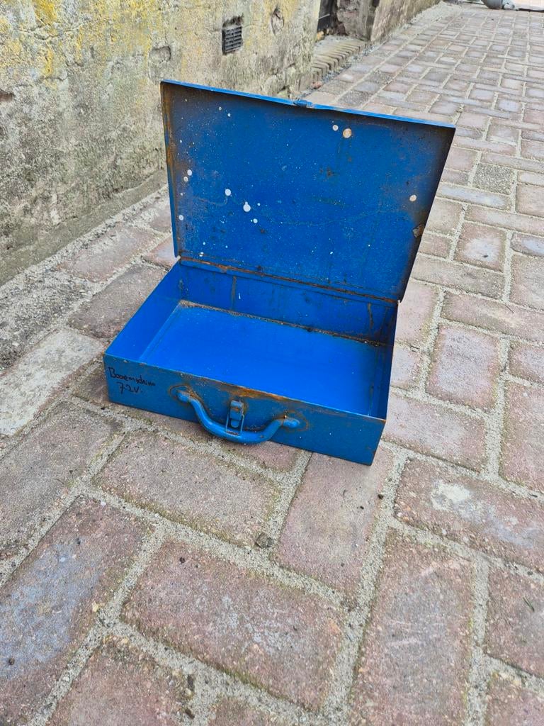 Mooi kistje . Antiek, Ophalen