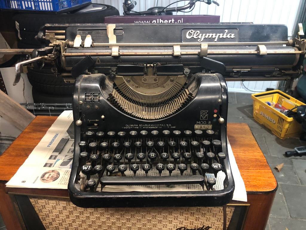 Ouderwetse Olympia typemachine, Diversen, Typemachines, Ophalen, Zo goed als nieuw