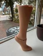 Realistische voet etalagepop vrouwelijk / mannequin, Ophalen of Verzenden, Zo goed als nieuw