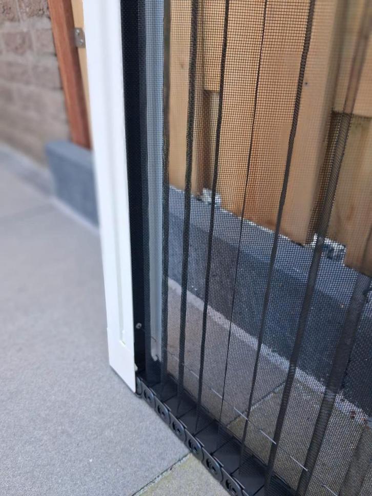 UNILUX plisse hordeur ( NIEUW ) ,  max. B 130 x H 209 cm., Doe-het-zelf en Verbouw, Deuren en Horren, Nieuw, Hordeur, 200 tot 215 cm