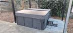 Jacuzzi (myspa double dutch 5 personen) te koop, Ophalen, Zo goed als nieuw, Trap, Vast