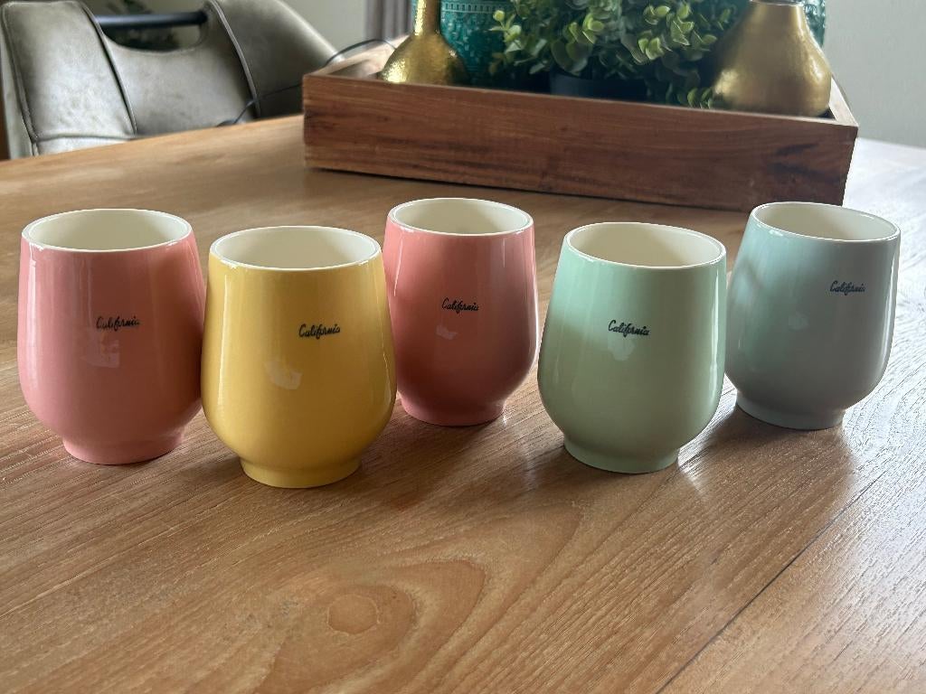 Pastel serviesdelen, Ophalen of Verzenden