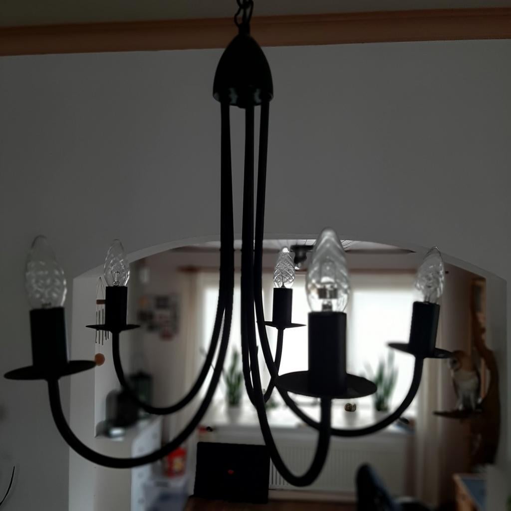 3x Ikea Molnig Kroonluchter - Zwart Metaal, Huis en Inrichting, Lampen | Kroonluchters, Ophalen of Verzenden, Zo goed als nieuw