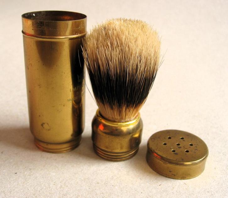 Vintage scheerkwast echt dassenhaar in reisetui, Antiek en Kunst, Antiek | Overige Antiek, Ophalen of Verzenden