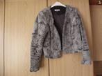 Grijs imitatie bont jasje LYNDE COLLEGE STYLE mt 42 zgan, Kleding | Dames, Maat 38/40 (M), Ophalen of Verzenden, Zo goed als nieuw
