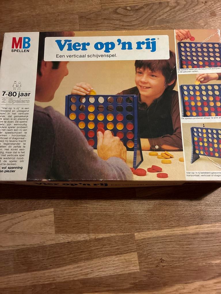 Vier op 'n rij spel, Hobby en Vrije tijd, Gezelschapsspellen | Bordspellen, Een of twee spelers, Ophalen of Verzenden, Gebruikt