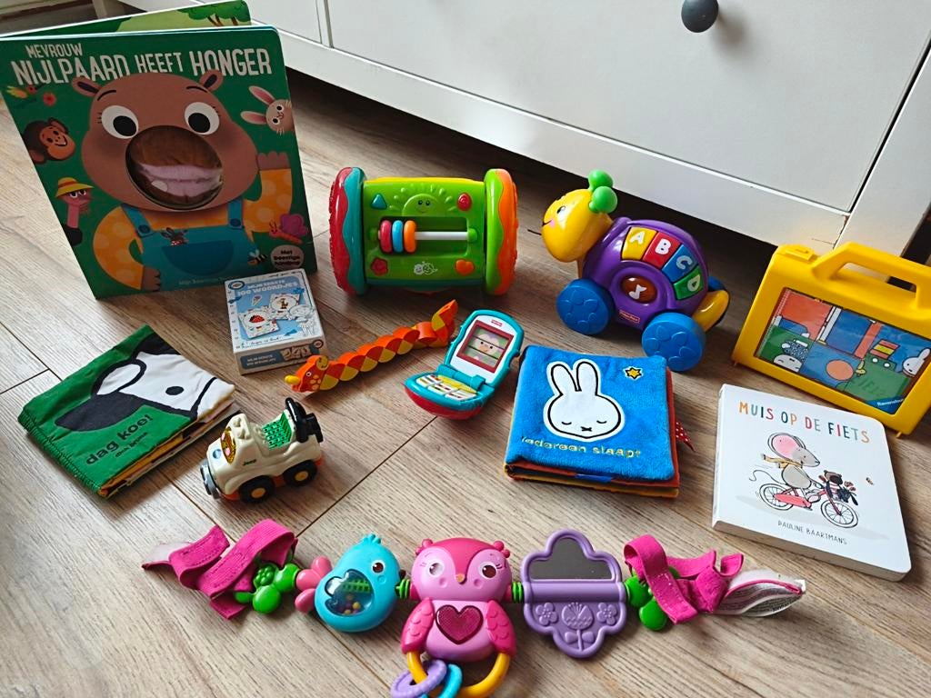 Grote baby speelgoed set: kruiprol, Fisher Price, Nijntje, Ophalen of Verzenden, Gebruikt, Overige typen, Met licht