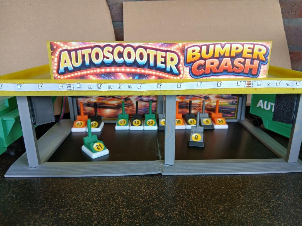 Autoscooter BUMPER CRASH miniatuur, Ophalen of Verzenden, Nieuw, 1:32 tot 1:50