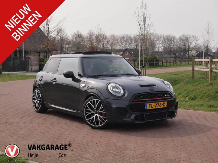 Mini Mini 2.0 John Cooper Works Chili | 231 PK | Panoramadak, Auto's, Mini, Bedrijf, Te koop, John Cooper Works, ABS, Achteruitrijcamera