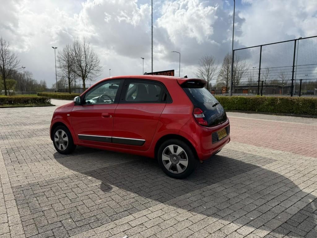 Renault Twingo 1.0 SCe 70pk S&S 2015 Rood, Voorwielaandrijving, 840 kg, 4 stoelen, Origineel Nederlands