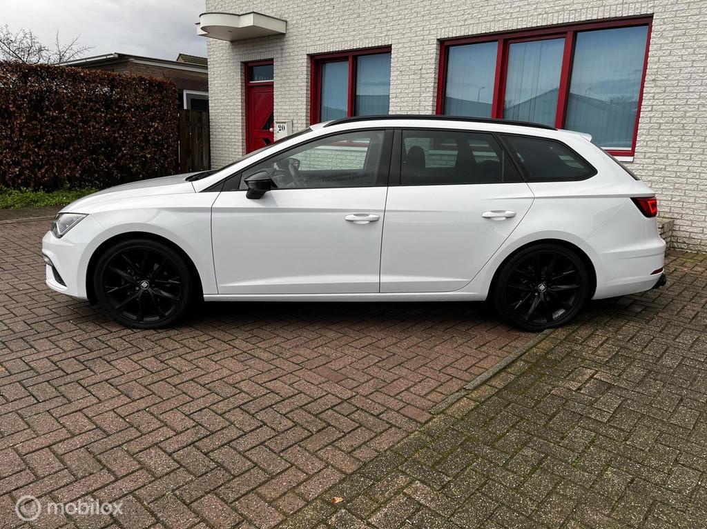 Seat Leon Sportstourer 1.5 TSI FR PANODAK/NAVI/BEATS AUDIO, Auto's, Seat, Voorwielaandrijving, 4 cilinders, 150 pk, Leon