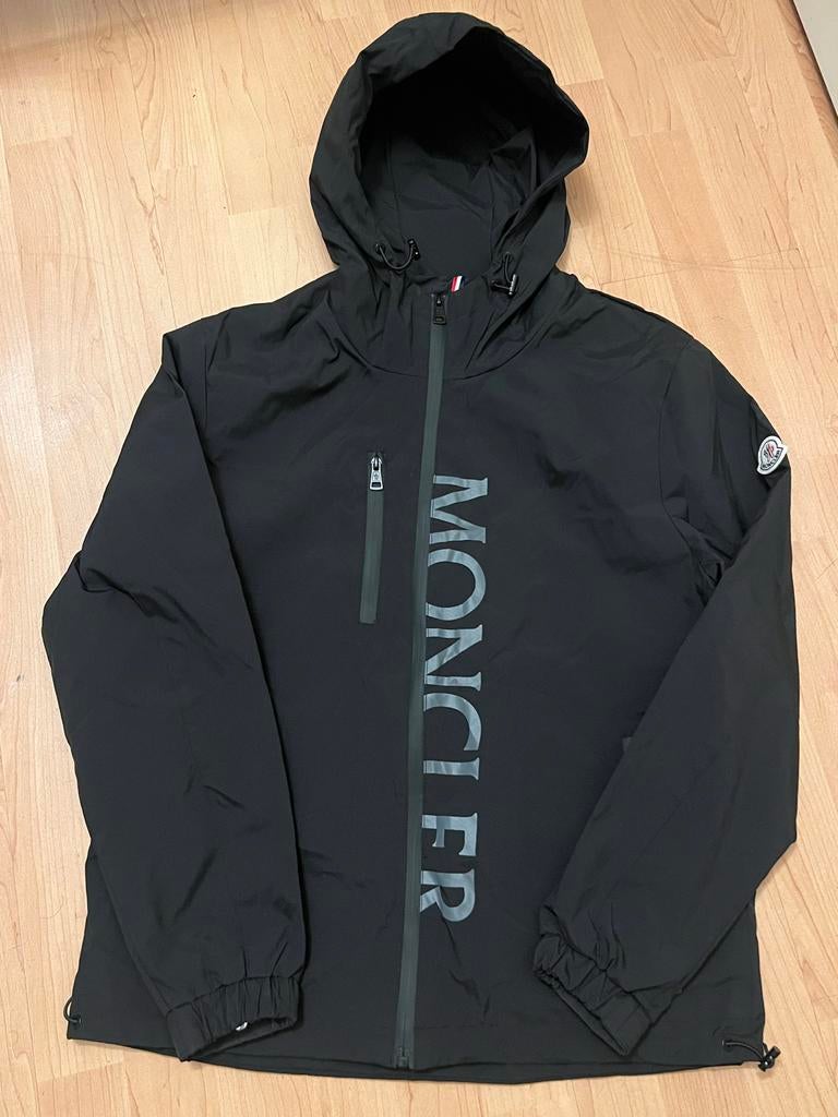 Moncler Windbreaker Zwart Maat S (valt als S, label M), Kleding | Heren, Jassen | Zomer, Ophalen of Verzenden, Nieuw, Maat 46 (S) of kleiner