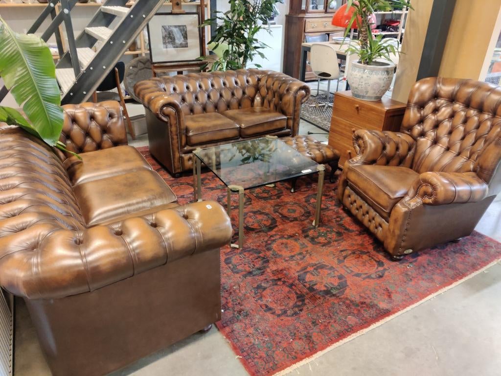 Springvale Chesterfield set - Baltimore, Ophalen, Chesterfield, Leer, Zo goed als nieuw