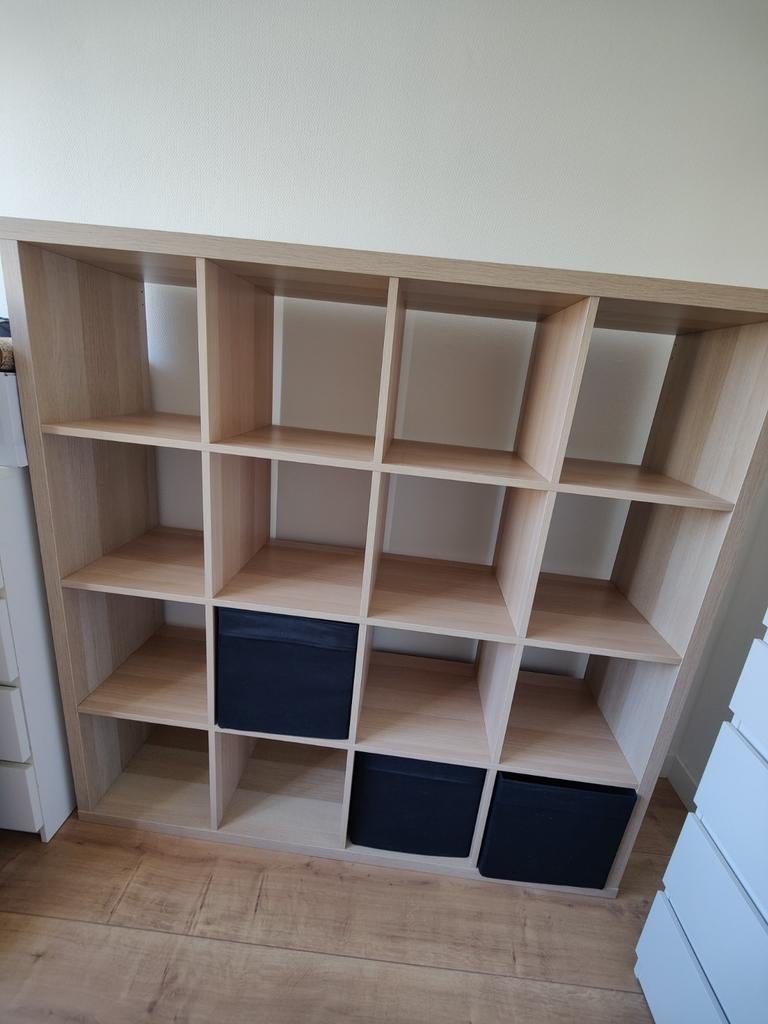 Ikea Kallax kast met 5 zwarte bakken, Ophalen