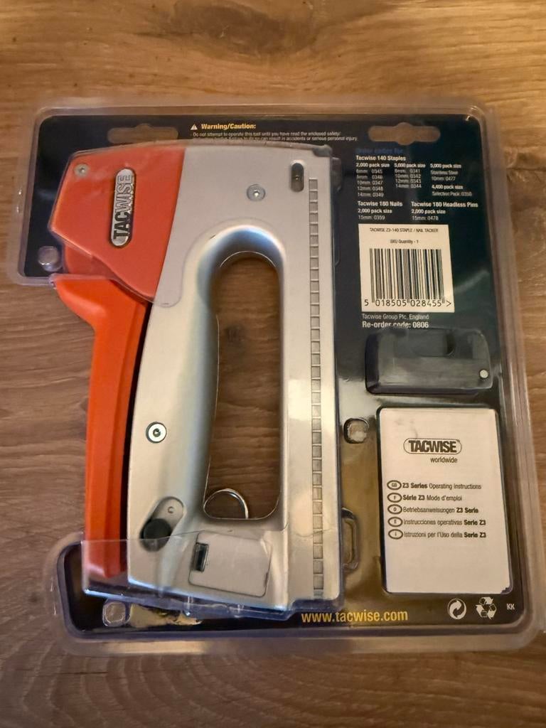 Te Koop. Handnietapparaat, Ophalen of Verzenden, Nieuw