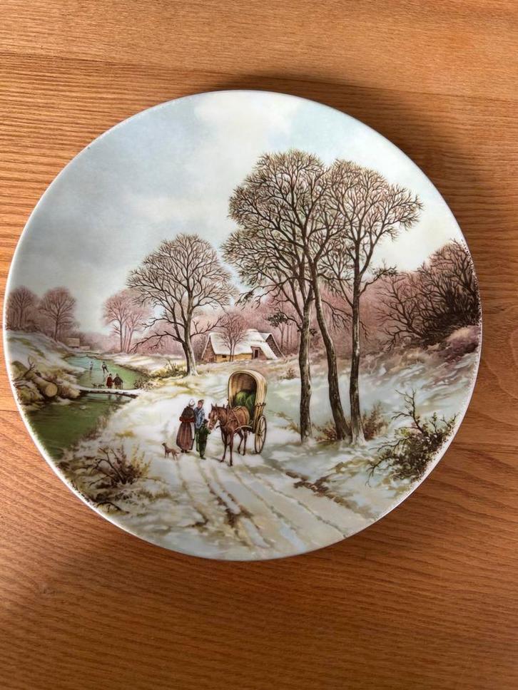 Royal Schwabap sierbord winterlandschap Koekkoek, Antiek en Kunst, Antiek | Porselein, Ophalen of Verzenden