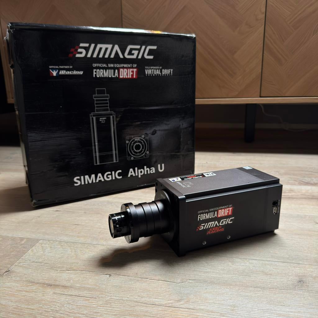 Simagic Alpha Ultimate (23Nm) – Als Nieuw – Compleet in doos, Ophalen of Verzenden, Zo goed als nieuw, Simagic