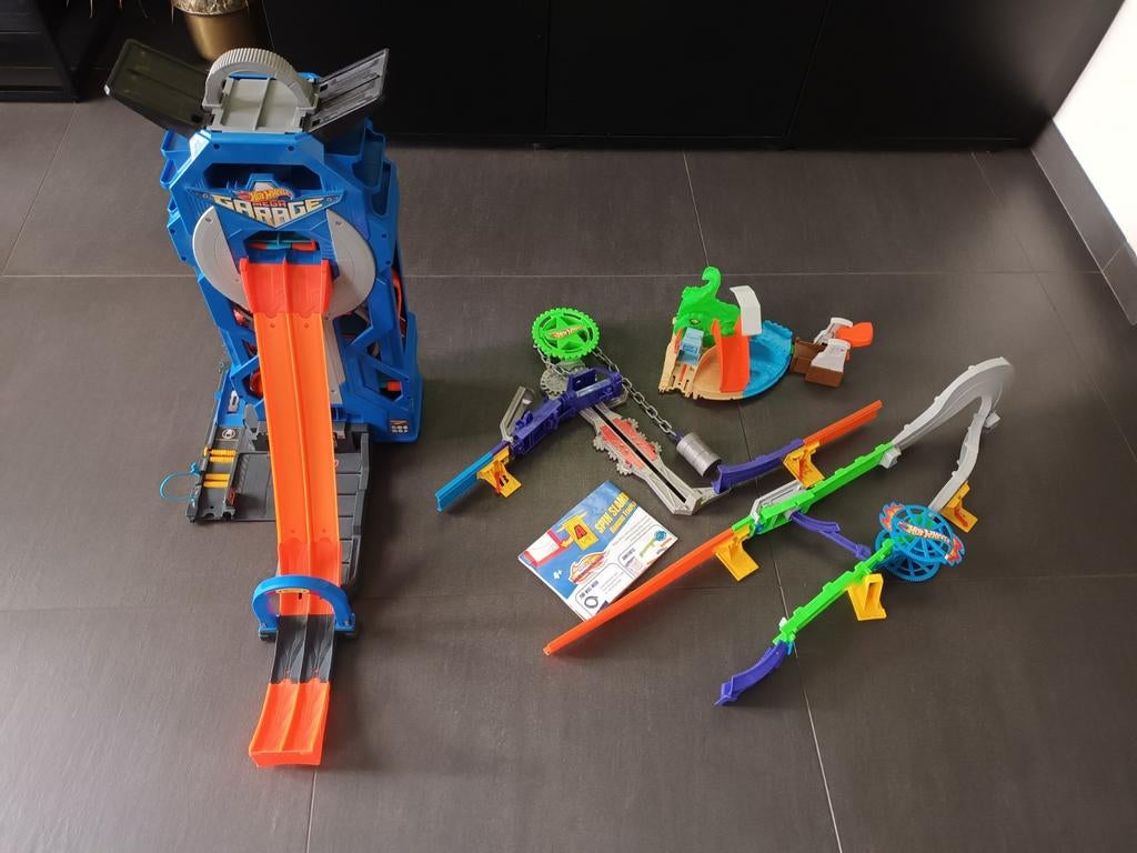 Hot Wheels Racebaan Set Garage, Swamp Beast & meer!, Kinderen en Baby's, Speelgoed | Racebanen, Ophalen, Zelf te bouwen, Hot Wheels