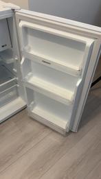 Compacte Tomado Koelkast - Ideaal voor kleine ruimtes, Witgoed en Apparatuur, Koelkasten en IJskasten, 75 tot 100 liter, Zo goed als nieuw