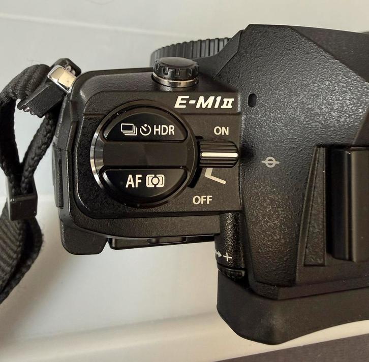 mooie Olympus OM-D E-M1 Mark II body (1206 clicks), Verzamelen, Fotografica en Filmapparatuur, 1960 tot 1980, Ophalen of Verzenden