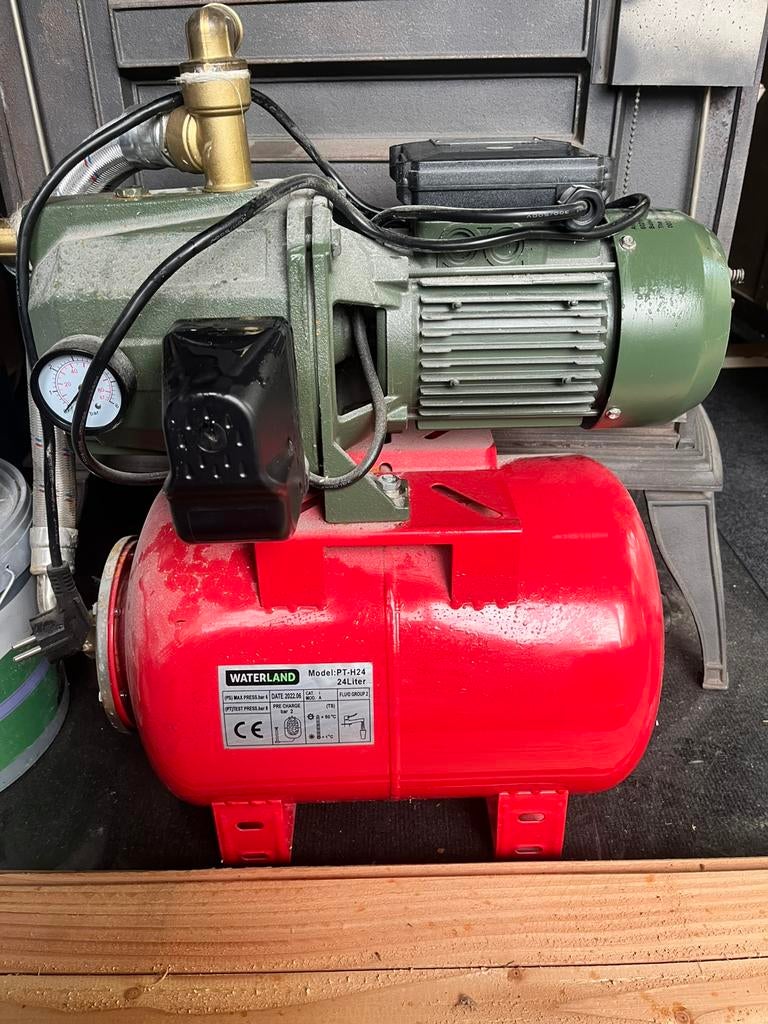 Hydrofoorpomp nieuw, Tuin en Terras, Waterpompen, Ophalen, Nieuw, Elektrisch, Hydrofoorpomp