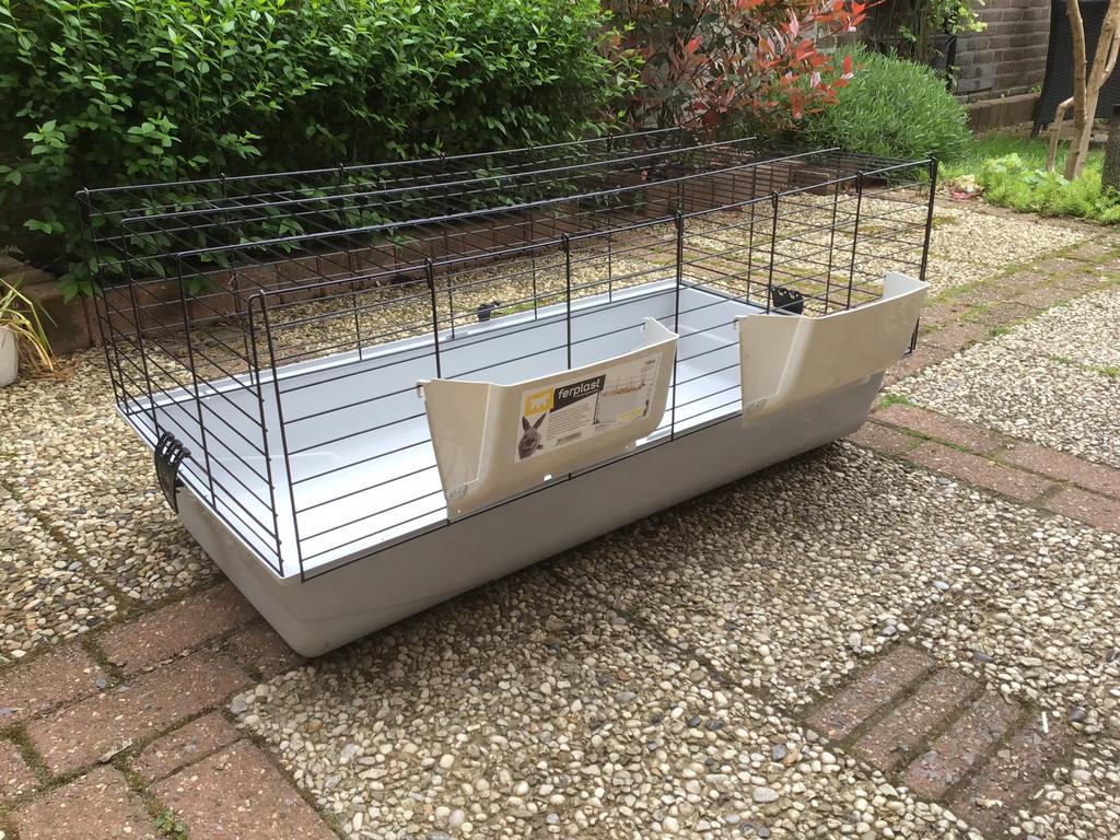 Mooie grote cavia/konijnenkooi Ferplast, Dieren en Toebehoren, Knaagdieren en Konijnen | Hokken en Kooien, Kooi, Zo goed als nieuw