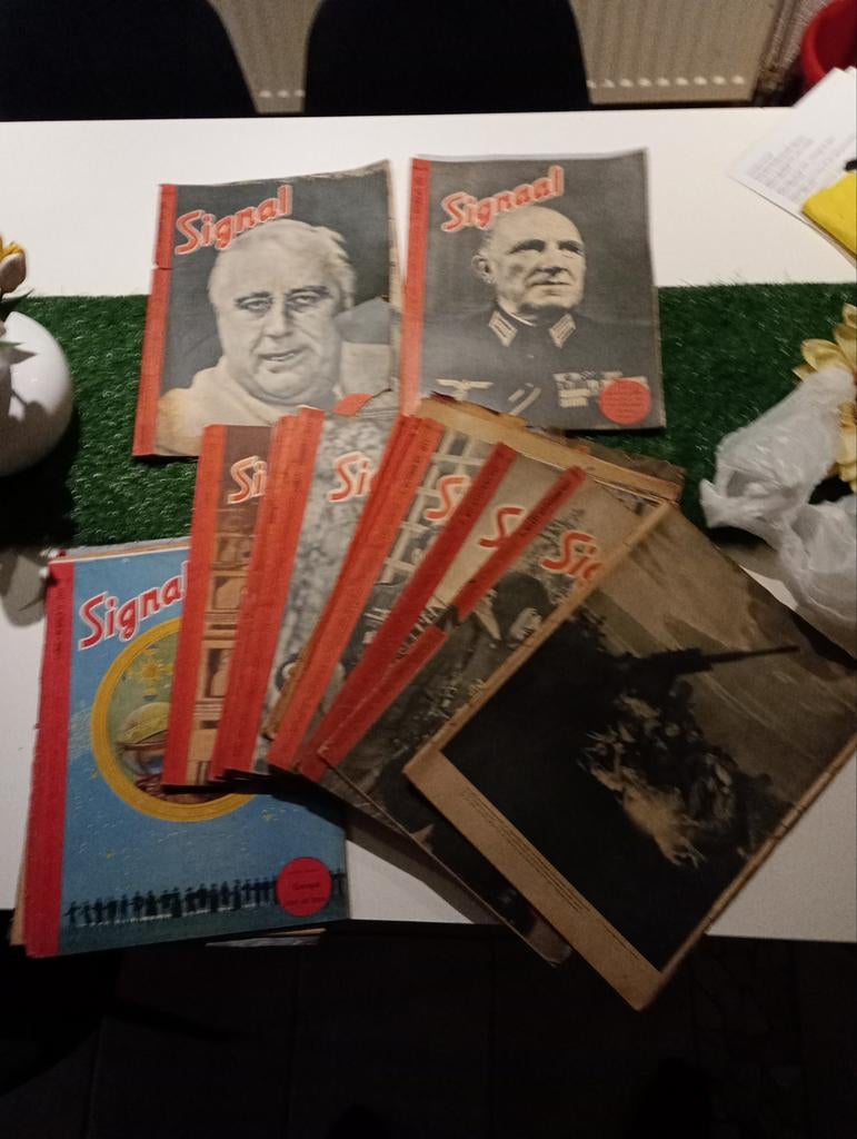 22 signaal wo2 boekjes in het Nederlands en in het duits, Ophalen of Verzenden, Landmacht, Duitsland, Boek of Tijdschrift