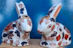 IMARI porselein.  Konijnenpaar.  Handpainted.  12 cm., Ophalen, Zo goed als nieuw, Porselein, Beeldje(s)