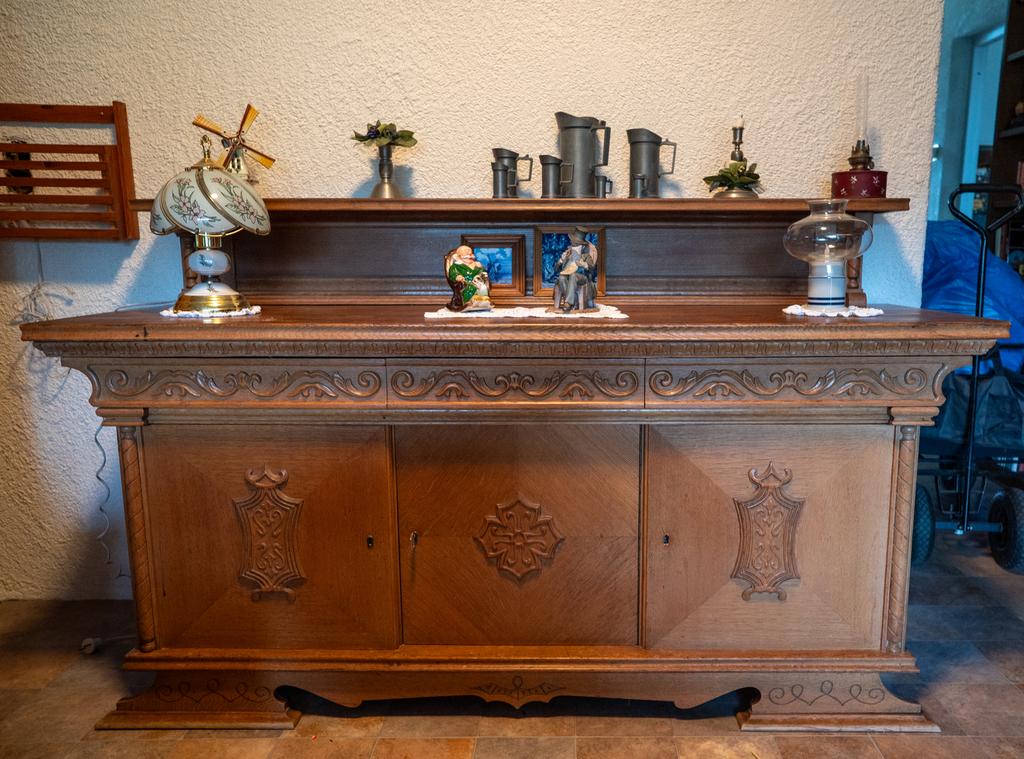 Antiek dressoir met opzet stuk — Gratis —, Ophalen, Gebruikt, 150 tot 200 cm, Eikenhout