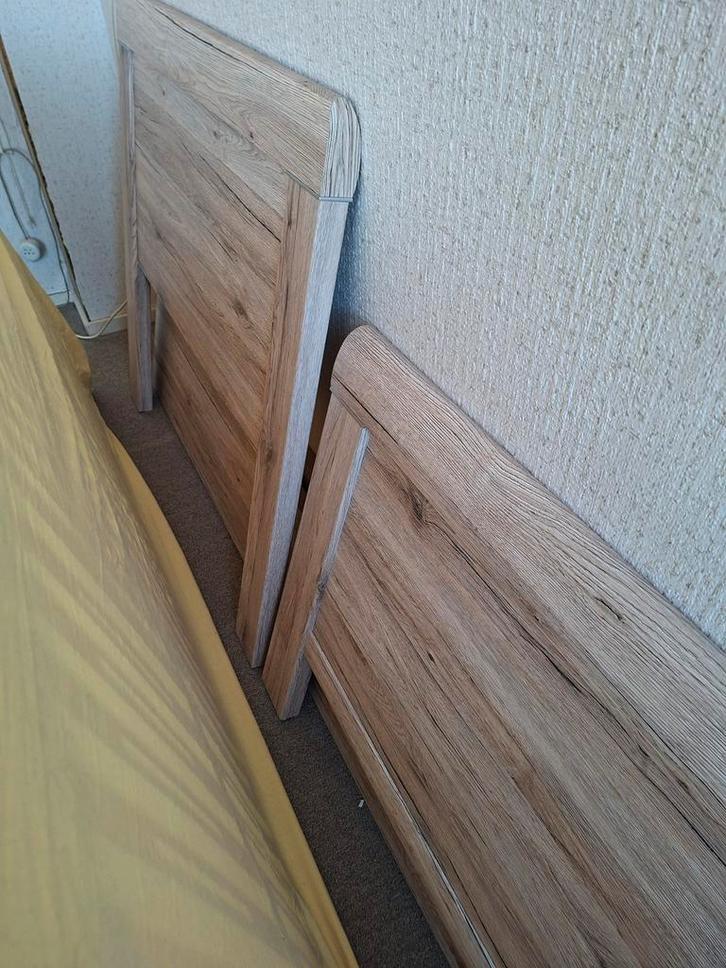 Seniorenbed met motor, zo goed als nieuw, Huis en Inrichting, Slaapkamer | Bedden, Zo goed als nieuw, Eenpersoons, Overige maten