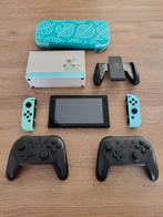 Nintendo Switch Animal Crossing Limited edition BOXED, Met games, Zo goed als nieuw, Met 3 controllers of meer, Ophalen