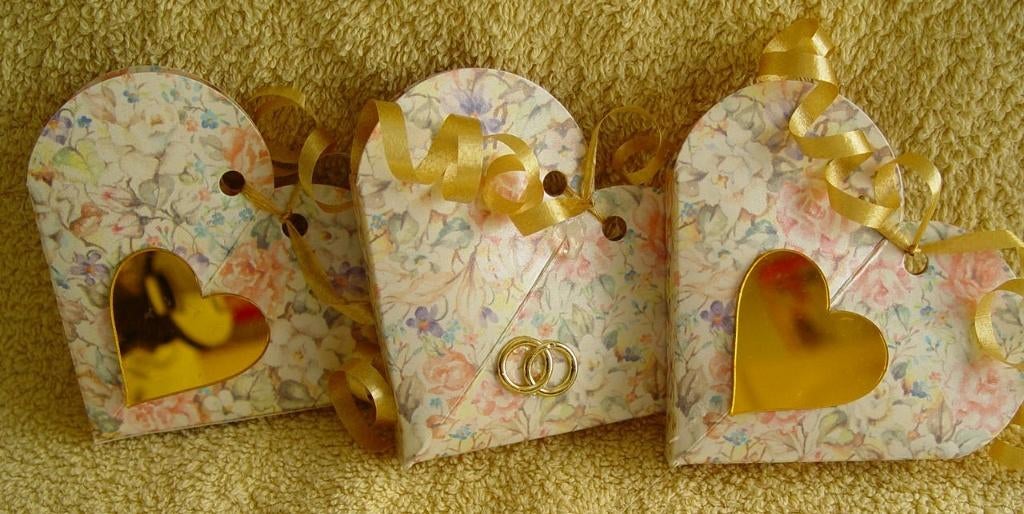 huwelijks bedankjes, hartjes met trouwringen en hartjes, Kleding | Dames, Trouwkleding en Trouwaccessoires, Ophalen of Verzenden