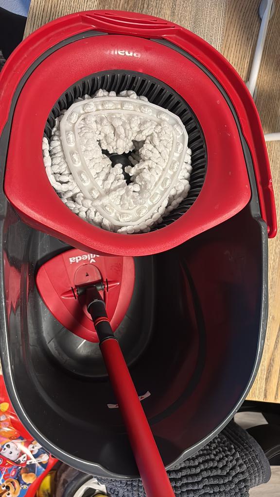 Dweil van vileda, Ophalen, Dweilemmer, -bak, of -wagen