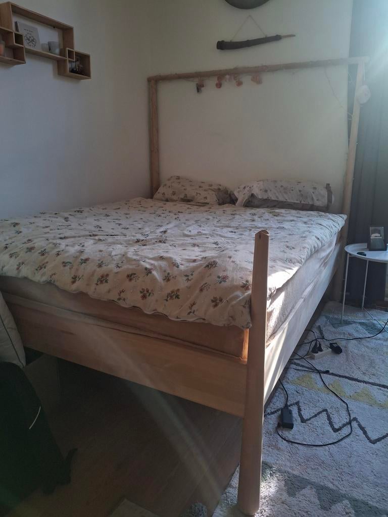 IKEA GJÖRA bed, maat 180x200 cm., Huis en Inrichting, Slaapkamer | Bedden, Ophalen, Tweepersoons, Zo goed als nieuw, 180 cm