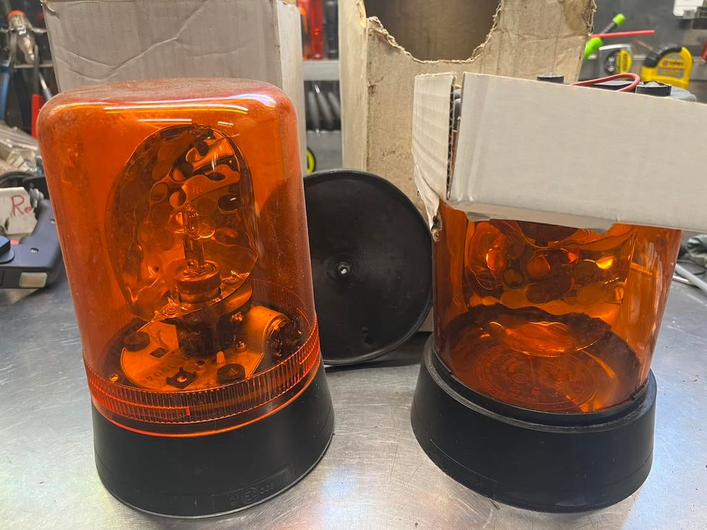 2x nieuwe oranje zwaailamp compleet 12v, Ophalen of Verzenden, Nieuw