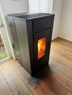MCZ ‘May’ pellet kachel, Huis en Inrichting, Kachels, Ophalen, Zo goed als nieuw, Hout