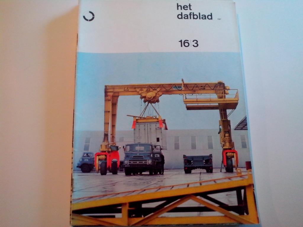 DAF Blad 1967 3 - Bus SB1600 Eurotrailer KLM V&D Pony Kalmar, Ophalen of Verzenden, Zo goed als nieuw, Overige merken